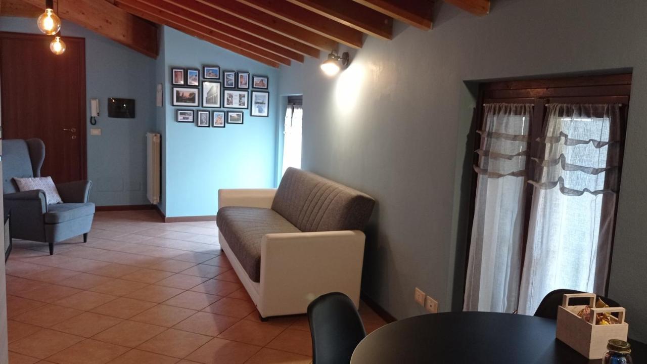 Casa Vacanze Il Fante di Picche Verolanuova Esterno foto